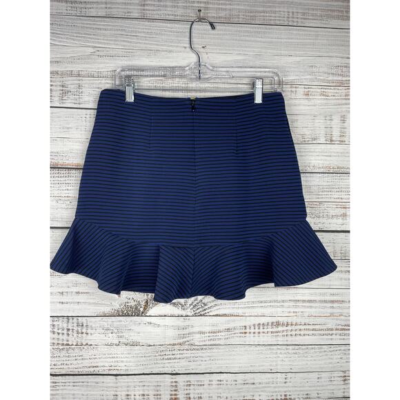 BCBGeneration Curved Ruffle-Hem Mini Skirt NEW 10 Blue Striped Preppy Academia - Picture 2 of 7